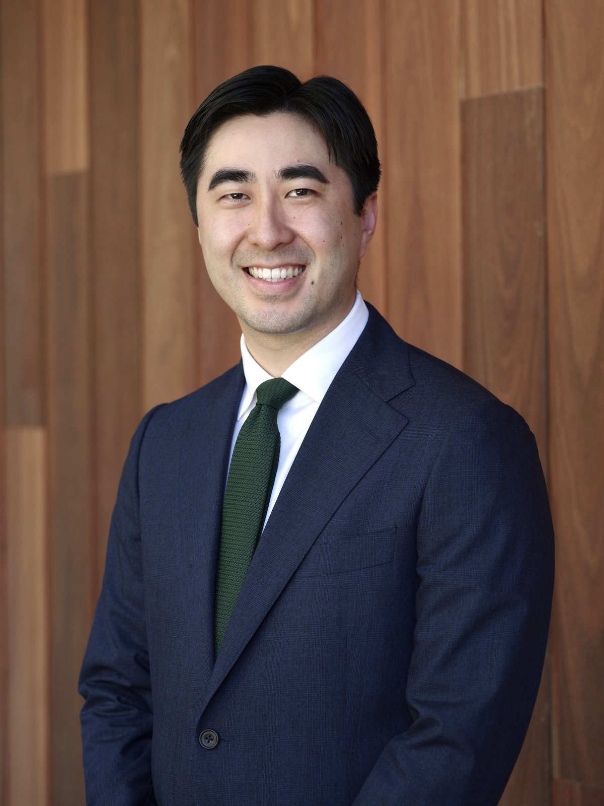 Dr Benjamin Low